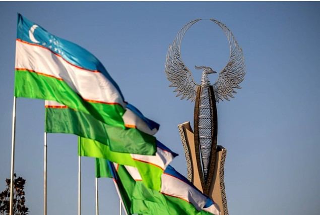 La constitución de Uzbekistán, a la altura de lo que necesita su pueblo