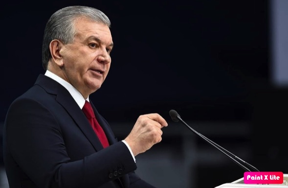 El Presidente de Uzbekistán, Shavkat Mirziyoyev.
