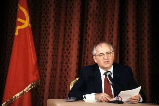 El bueno y engañado Gorbachov