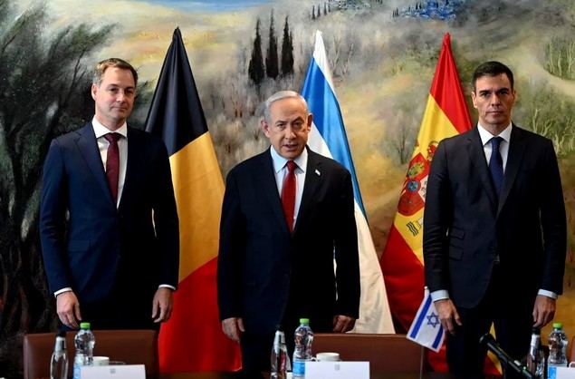 Un gobierno tutelado por el independentismo y vigilado por Europa