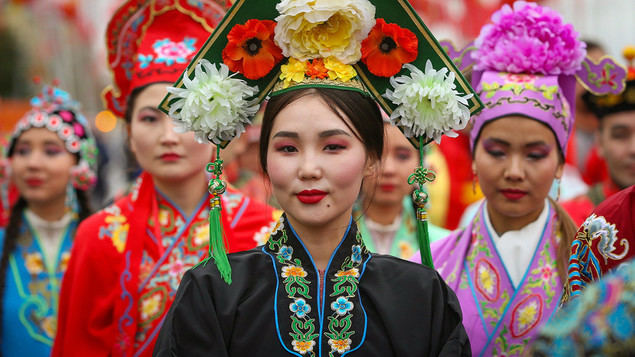 Rusia, único país del planeta con fronteras en dos continentes, siempre retuvo un importante componente asiático y se ha mantenido muy cerca de China, en la que encuentra una alianza histórica.