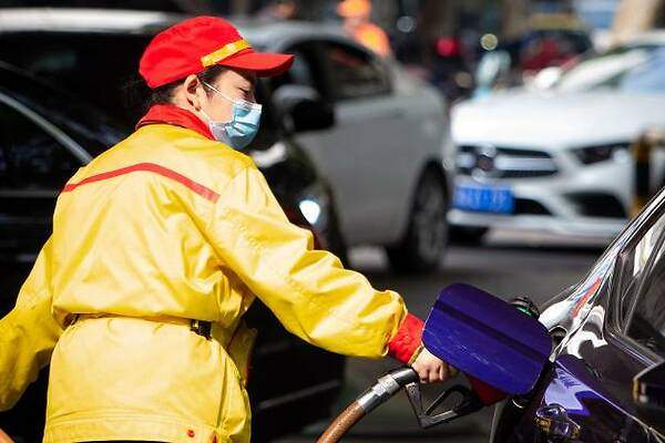 Sube precio de petróleo en medio de expectativas sobre mayor demanda en China