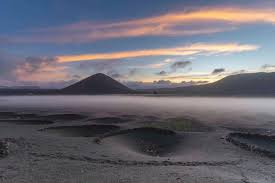 Escapada a la Luna: Guía para visitar Lanzarote desde Fuerteventura en un día (o dos)