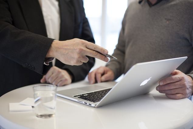 Cómo elegir adecuadamente un seguro personal o corporativo