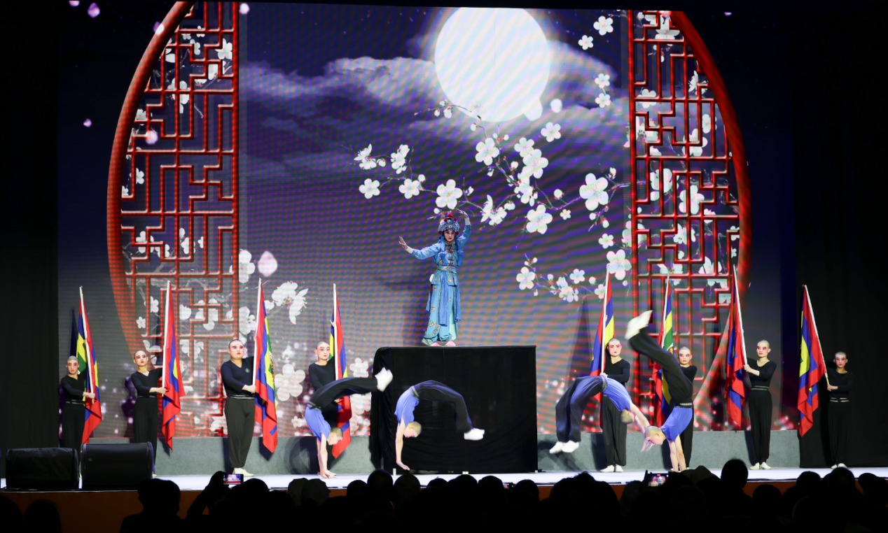 Traditional regional operas-themed cultural tourism festival kicks off in Jincheng, north China