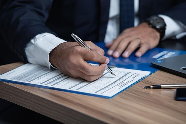 La asesoría mercantil especializada fortalece la gestión legal de las empresas