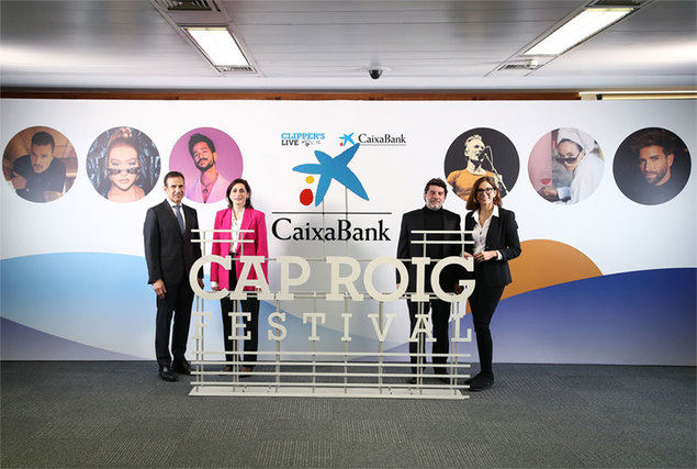 Jaume Masana, director territorial de CaixaBank en Cataluña; María Luisa Martínez Gistau, directora de Comunicación y Relaciones Institucionales de CaixaBank; Juli Guiu, presidente del Grupo Clipper’s y director del Cap Roig Festival; Maria Alsina, directora territorial de CaixaBank en Barcelona.
