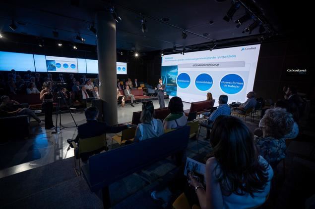 CaixaBank ha celebrado un encuentro corporativo en la Oficina All in One de Madrid.