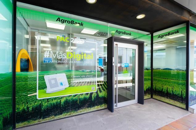 AgroBank ha financiado al sector agroalimentario con 14.415 millones de euros durante el primer semestre del año, un 85% más respecto al ejercicio anterior.
