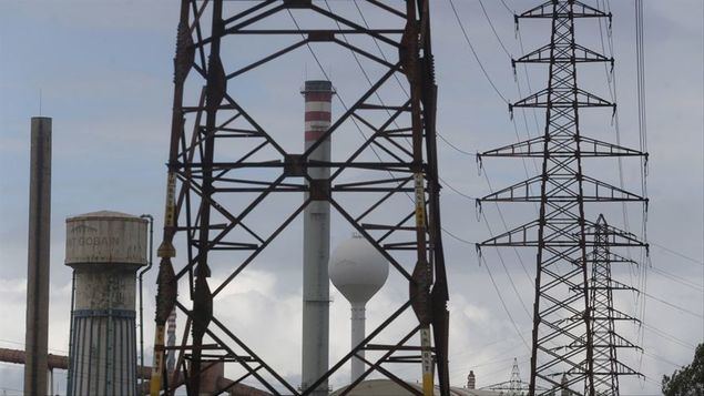 Ahora resulta que los beneficios extraordinarios son de REPSOL, no de las eléctricas...