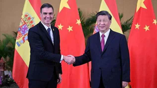 A qué va Pedro Sánchez a China