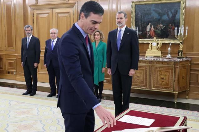 Legislatura convulsa y gobierno asediado por sus socios y la oposición