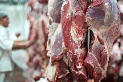 Producción cárnica eficiente y segura para abastecer al mercado canario