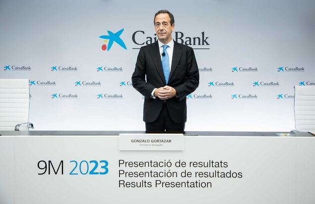 El consejero delegado de CaixaBank, Gonzalo Gortázar, en la presentación de resultados de la entidad en el tercer trimestre de 2023.