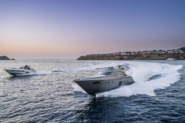 Yates de lujo en 7Pines Resort Ibiza