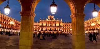 Guía para una escapada picante en Salamanca: rincones y secretos para adultos