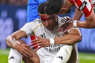 Frente a los atracos arbitrales, ‘un equipo de tibios’