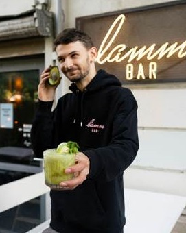 ¿El ingrediente estrella del último cóctel presentado por dos galardonados mixólogos? ¡El Aguacate!