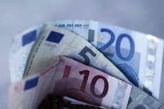 Los contribuyentes aun estan a tiempo ahorrarse hasta 10.000€ en su proxima declaracion de la renta