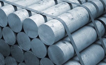 El sector del aluminio ve peligrar más del 10% de su producción y 2.000 empleos por la crisis de la energía