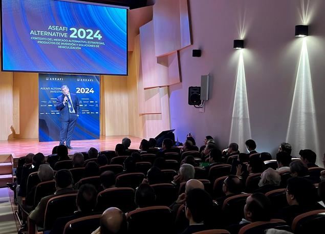 Firmas referentes en inversiones alternativas destacan un “cambio estructural” que exige contar con los mercados privados en las carteras