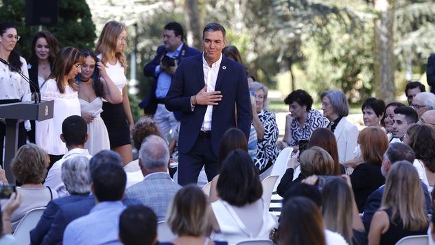 El valor de la comunicación interpersonal de un grupo de personas con el presidente