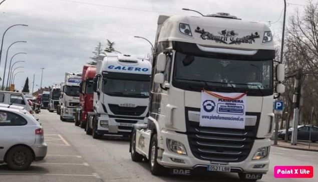 El paro del transporte pone en peligro el 25% de la facturación anual de transportistas y cargadores
 