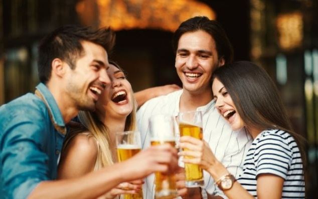 El gusto por lo nuestro: las cervezas españolas acaparan más del 70% del interés nacional