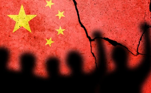 Las acciones caen en medio del malestar en China