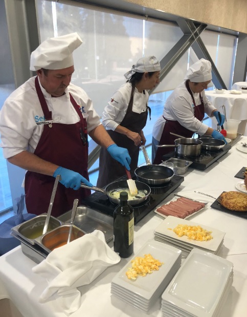 Todo a punto para la ronda eliminatoria del concurso cocinero y camarero del año 2024