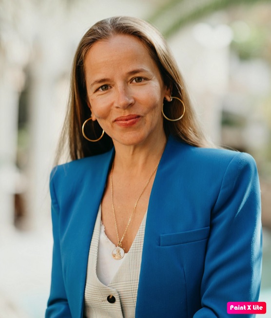 La excelencia como leitmotiv: Cristina de Juan, directora general de Bahía del Duque