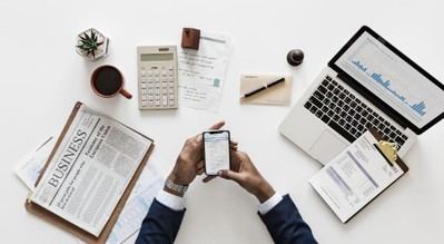 Delega la gestión financiera y desarrollo estratégico de tu negocio en APTKI