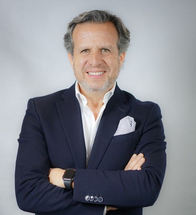 Carlos Guarino asume la dirección comercial de Konica Minolta en España