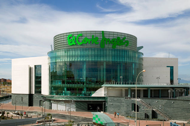 Descubre la nueva pop-up de OnePlus que llega a El Corte Inglés de El Bercial