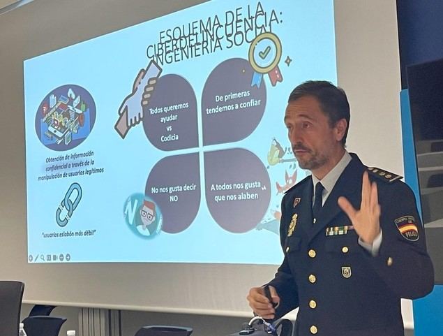 Los ciberdelitos se han convertido en la principal preocupación de Policía Nacional y pronto serán el mayor número de delitos denunciados, sobrepasando a los hurtos; y aún no lo son, porque los microdelitos no suelen denunciarse por los particulares y las ciber extorsiones son escondidas por las pymes para evitar el riesgo reputacional entre sus clientes.