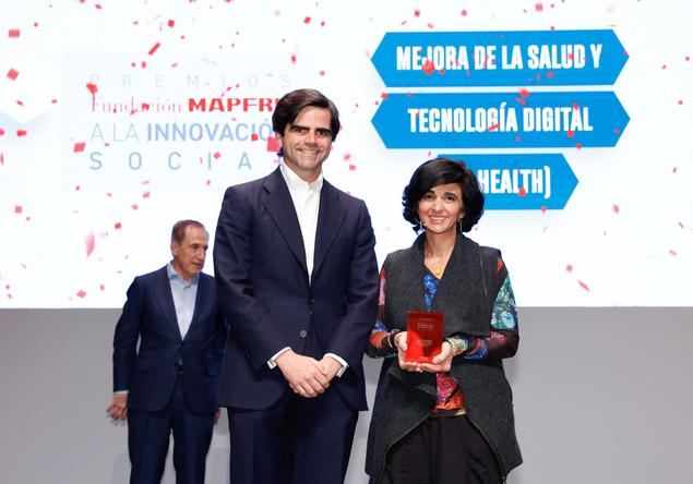 iThrone, el inodoro low cost, portátil y sin agua que evapora los residuos, gana el premio a la Mejora de la Salud y Tecnología Digital (e-Health)