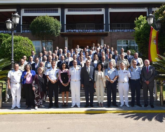 Presentan FEINDEF'23 en el Centro Deportivo y Sociocultural de Oficiales de la Armada de Cartagena