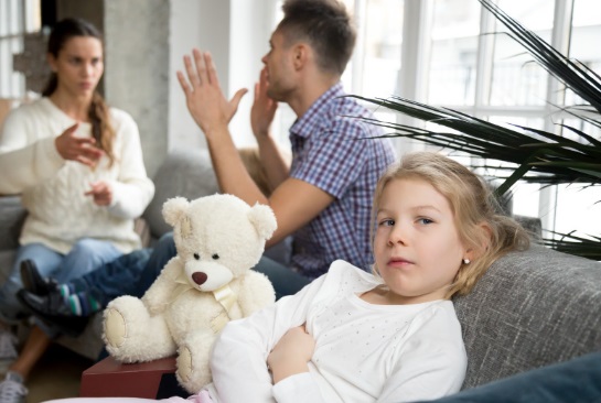 Los incumplimientos de la custodia compartida en parejas divorciadas aumentan durante la época vacacional