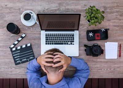 Los empleados españoles admiten tener un compromiso laboral de los más bajos en Europa, aunque por encima de italianos y franceses