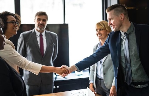 El 85% del éxito profesional proviene de tener habilidades sociales bien desarrolladas