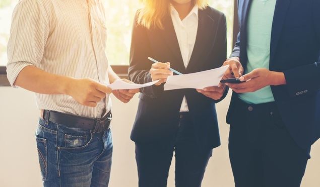 Los trabajadores más jóvenes, los 'zillennial', se muestran insatisfechos con la experiencia laboral