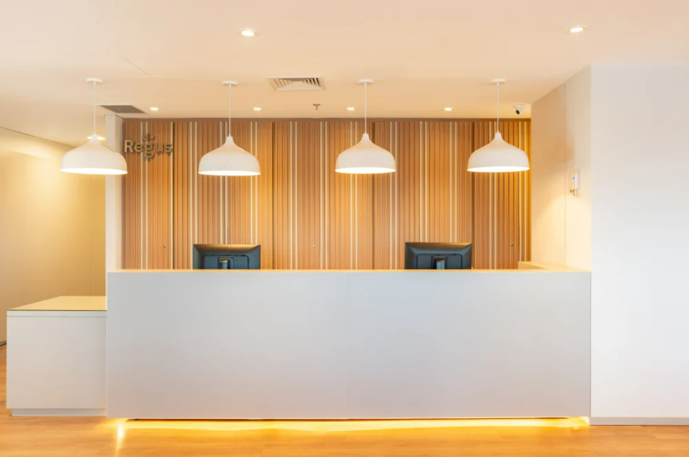 IWG abre su primer centro de coworking en Logroño