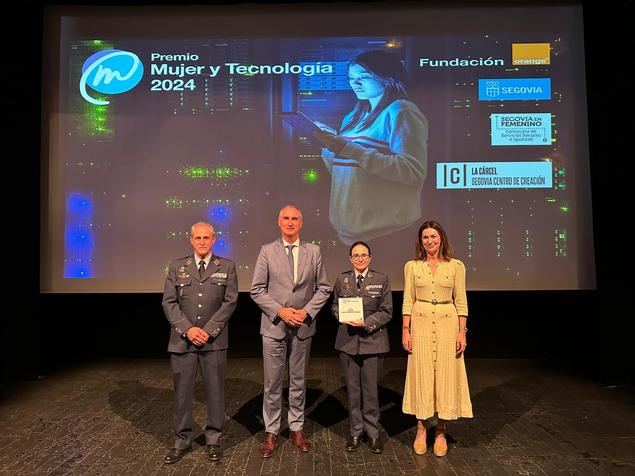 La Fundación Orange distingue con el Premio Mujer y Tecnología a Loreto Gutiérrez Hurtado, directora de Seguridad Nacional del Gobierno de España