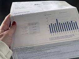 Los españoles se gastarán de media 927€ extra en la factura de la luz este invierno