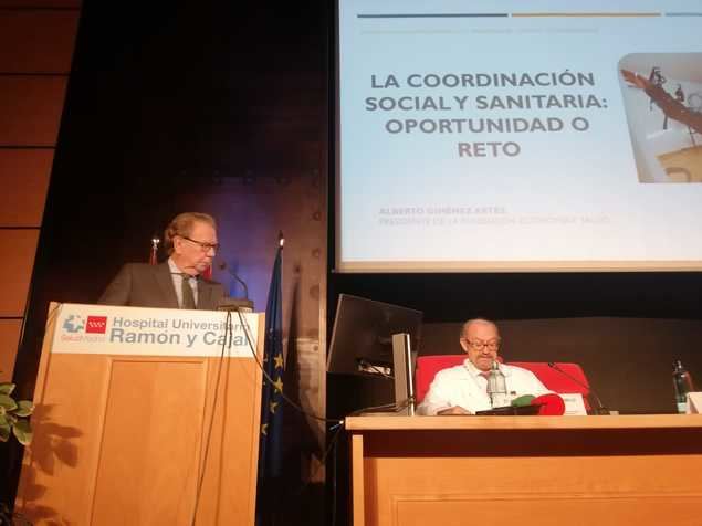 “Cuidar es tan urgente como curar”: la comunicación entre administraciones sociales y sanitarias, clave para la eficiencia de nuestro sistema sanitario