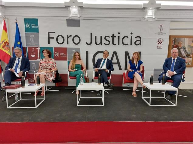 'Atacan' a Eugenio Ribón, candidato de Compromiso Abogacía