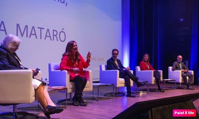 De izquierda a derecha: Montserrat Junyent, María Pastor, Carles Sala, Cristina Vallejo y José Merino.