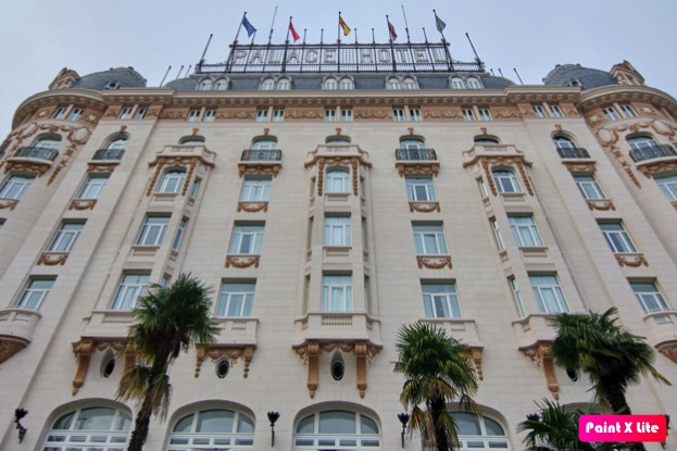 The Palace Hotel, Madrid recupera su esplendor original tras una restauración histórica de su fachada