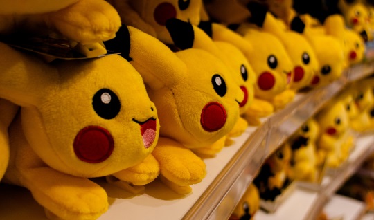 El auge de la cultura del anime y el manga: La demanda de productos de Pokémon y Dragon Ball se dispara