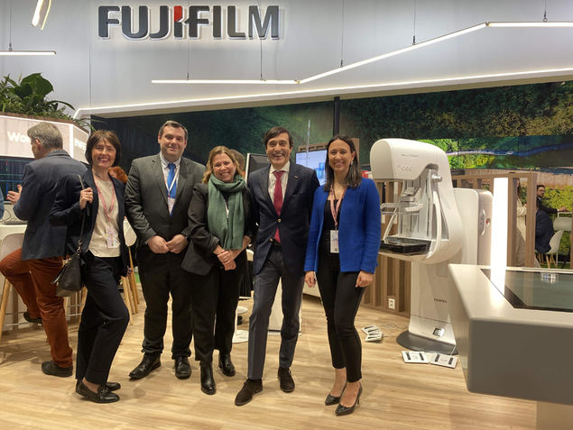 Pedro Mesquita y equipo de Fujifilm 